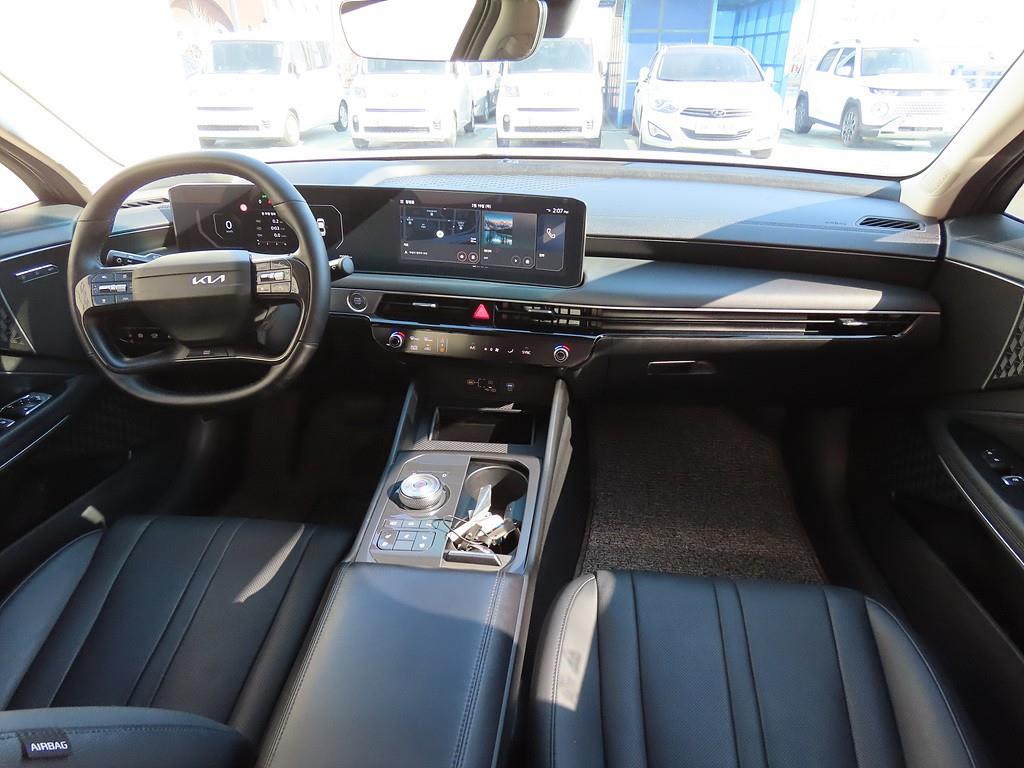 KIA K8 - Vista 5