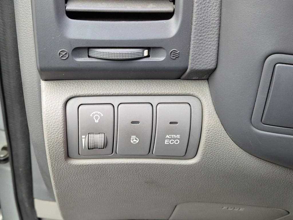 KIA Carnival 2014 Plateado - Importación desde Corea - HF Imports Iquique - Foto 18