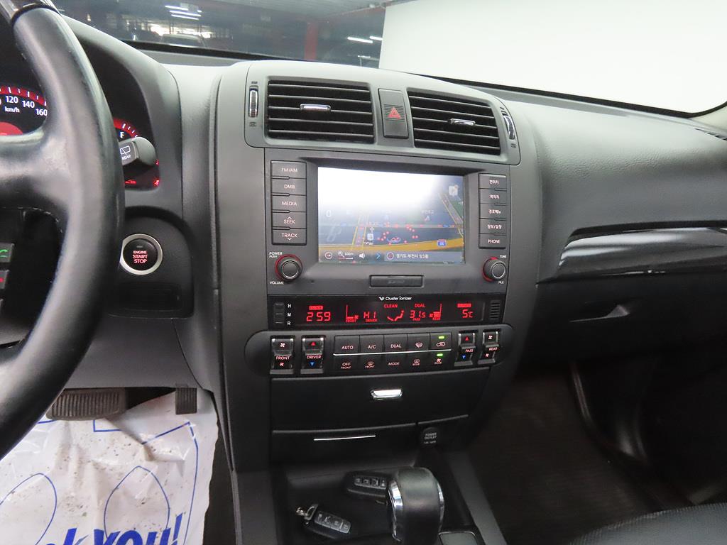 KIA Mohave - Vista 10