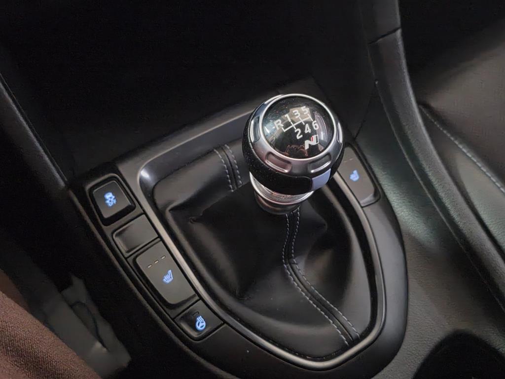 HYUNDAI Veloster 2019 skyblue - Importación desde Corea - HF Imports Iquique - Foto 14