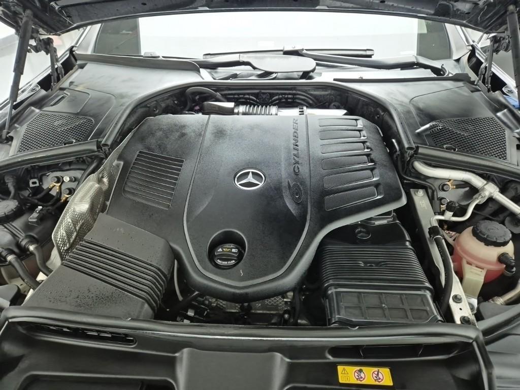 Mercedes Benz S Class - Vista 5