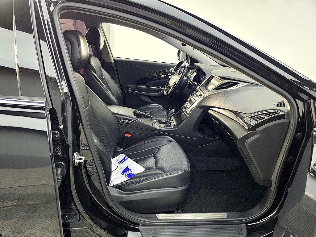 HYUNDAI Grandeur - Vista 11