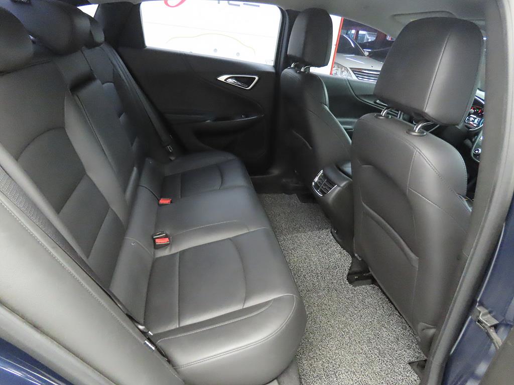 Chevrolet Malibu - Vista 7