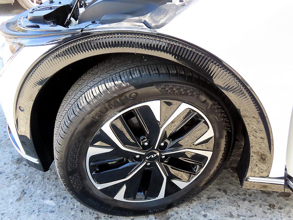 KIA EV6 2022 Blanco - Importación desde Corea - HF Imports Iquique - Foto 20