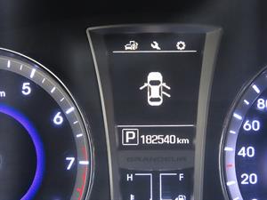 HYUNDAI Grandeur - Vista 12