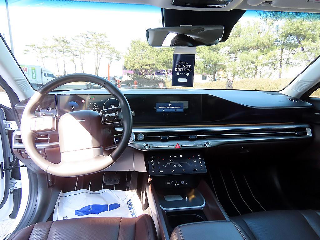 HYUNDAI Grandeur - Vista 7