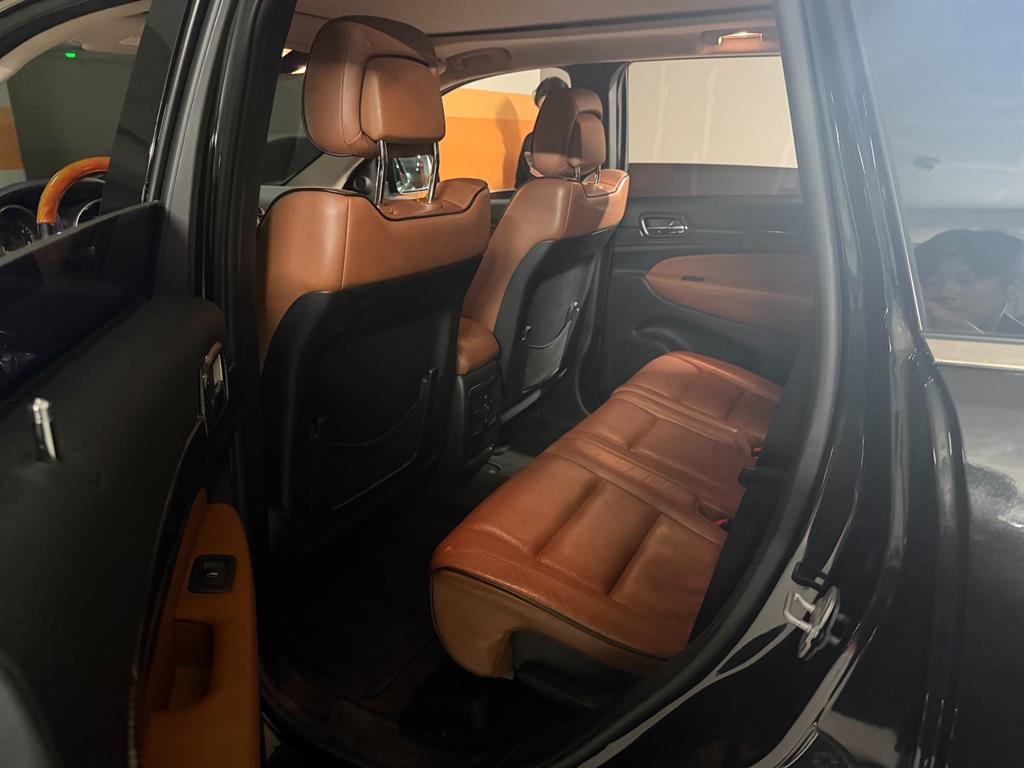 Jeep Cherokee - Vista 12