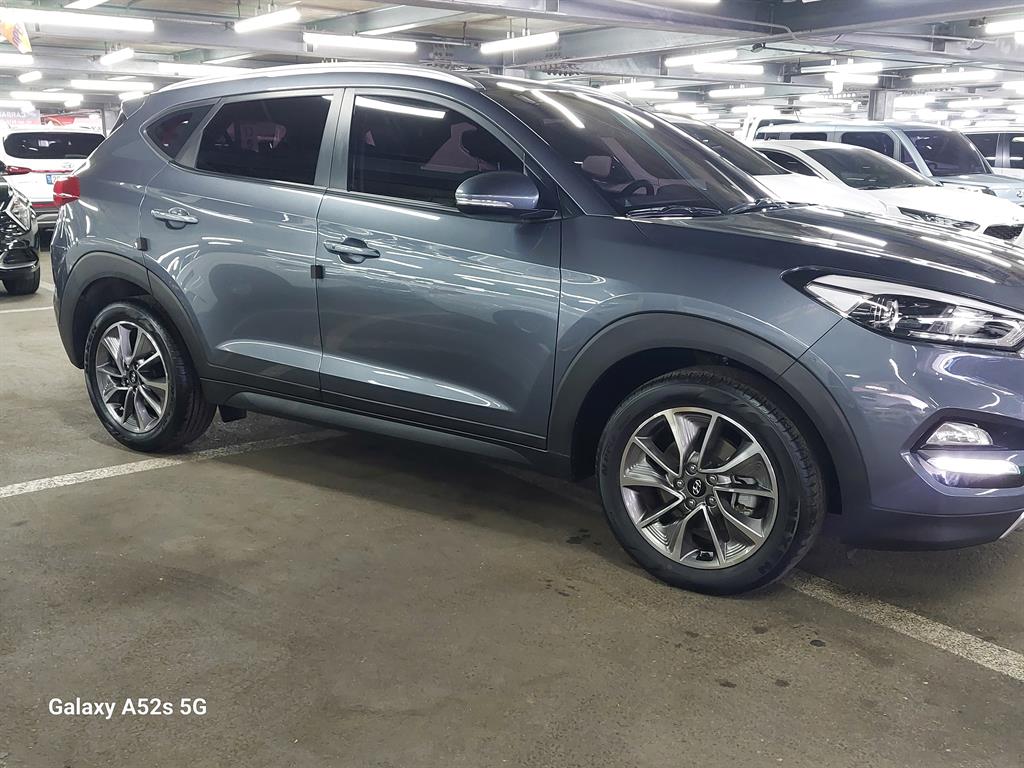 HYUNDAI Tucson - Vista 6