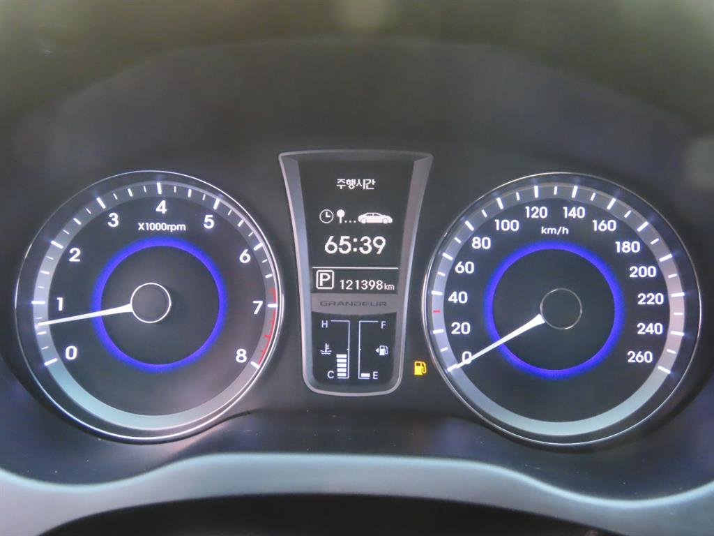 HYUNDAI Grandeur 2014 - Importación desde Corea - HF Imports Iquique - Foto 8