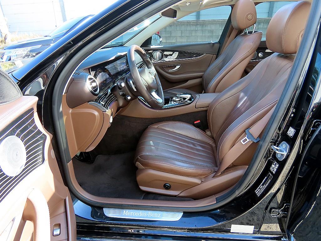 Mercedes Benz E class - Vista 5