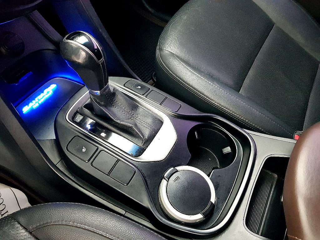 HYUNDAI Santa Fe - Vista 12