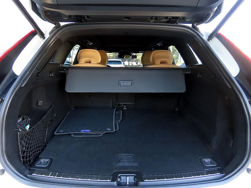 Volvo XC60 2019 Blanco - Importación desde Corea - HF Imports Iquique - Foto 17