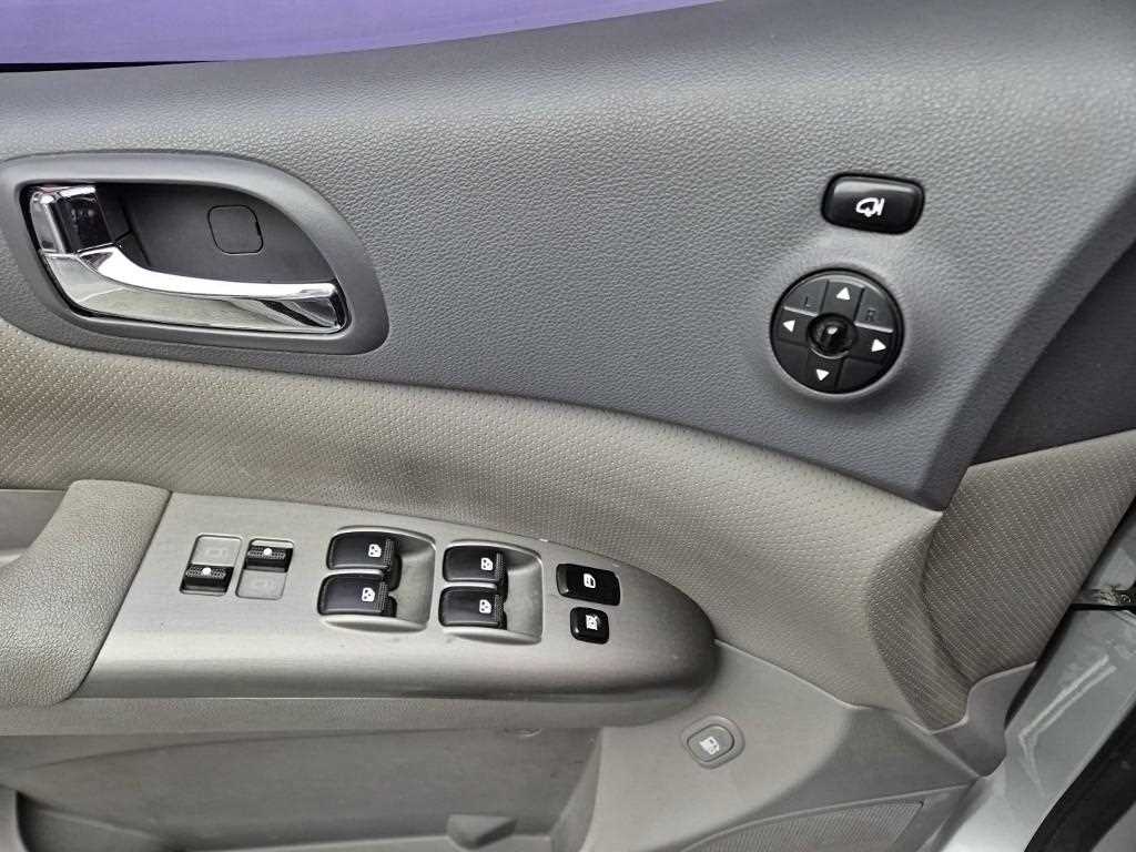 KIA Carnival 2014 Plateado - Importación desde Corea - HF Imports Iquique - Foto 19