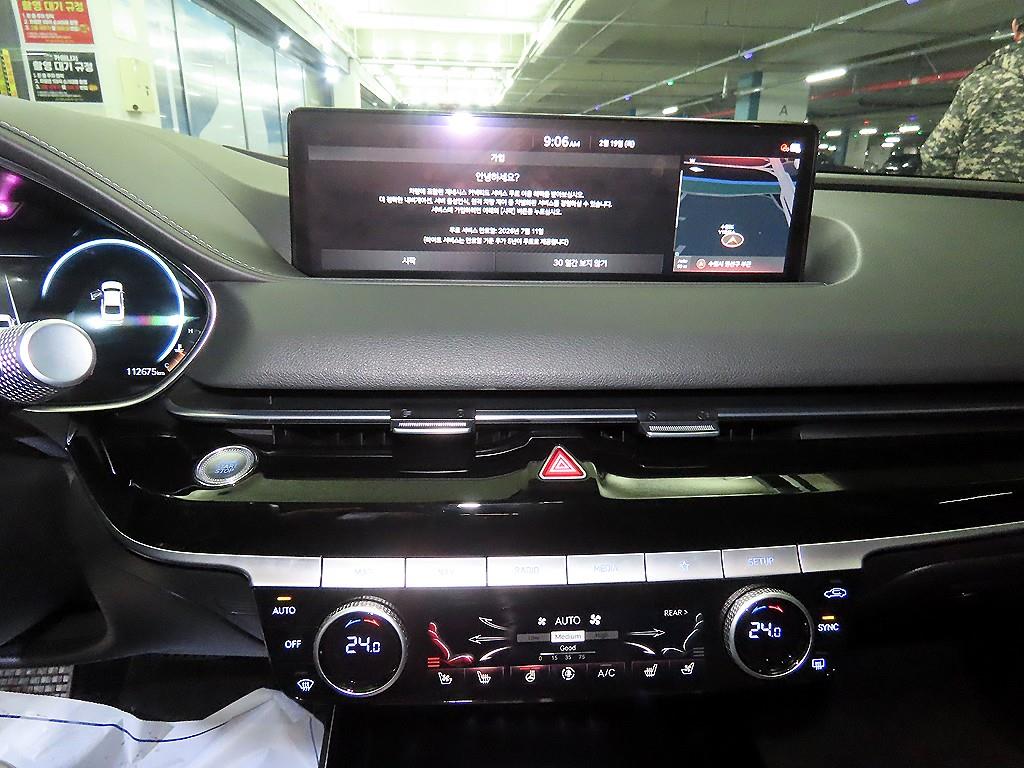 Genesis G80 - Vista 11