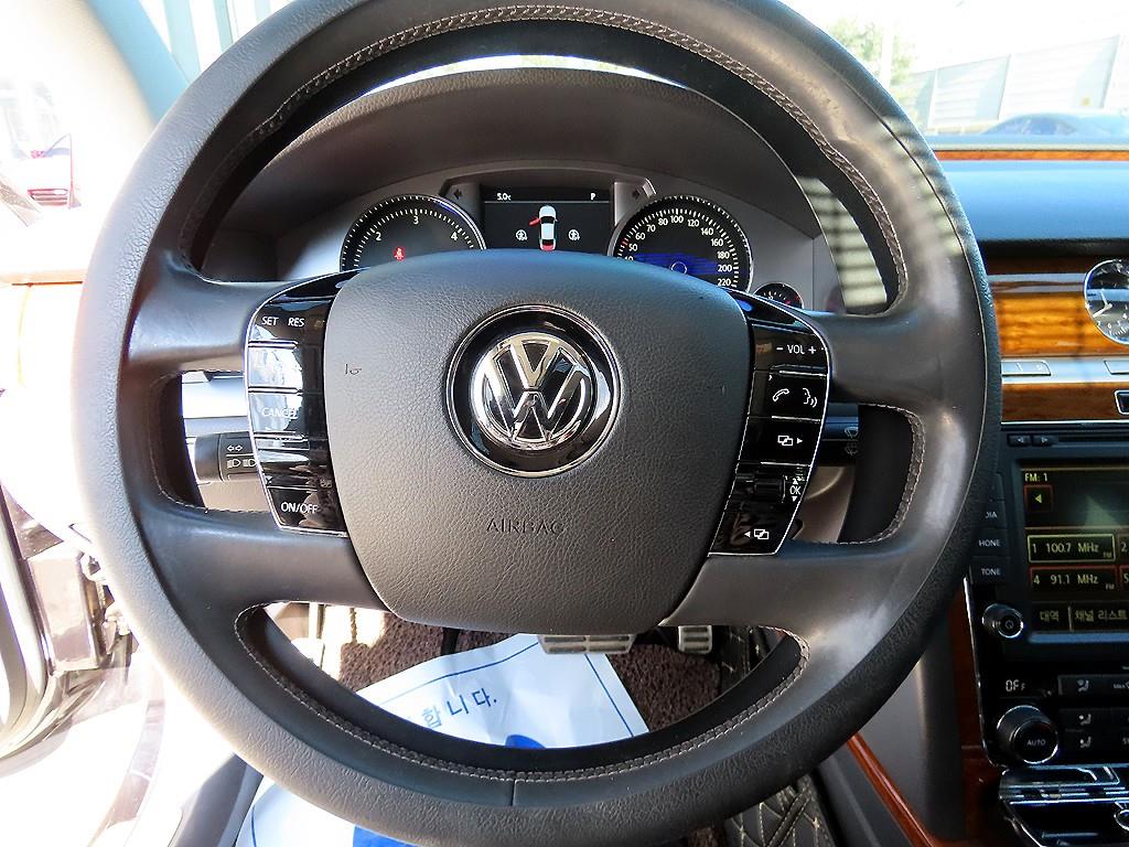 Volkswagen Phaeton - Vista 8