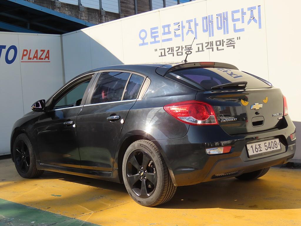 Chevrolet Cruise - Vista 4