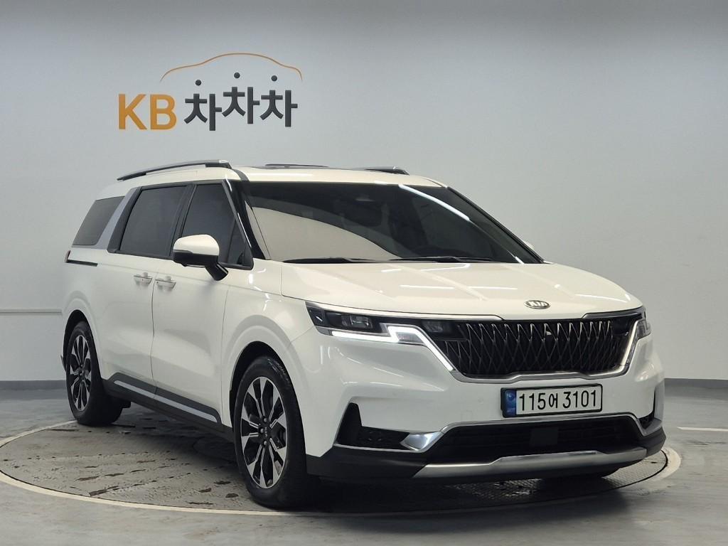 KIA Carnival - Vista 4