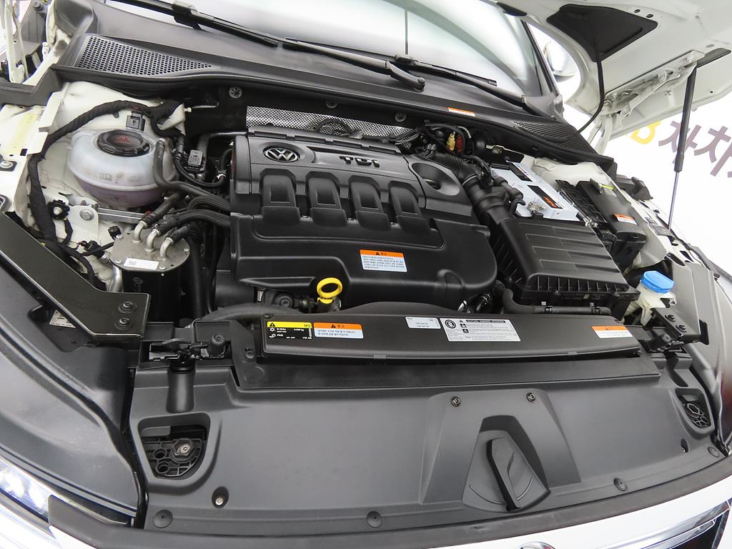 Volkswagen Arteon 2019 Blanco - Importación desde Corea - HF Imports Iquique - Foto 19