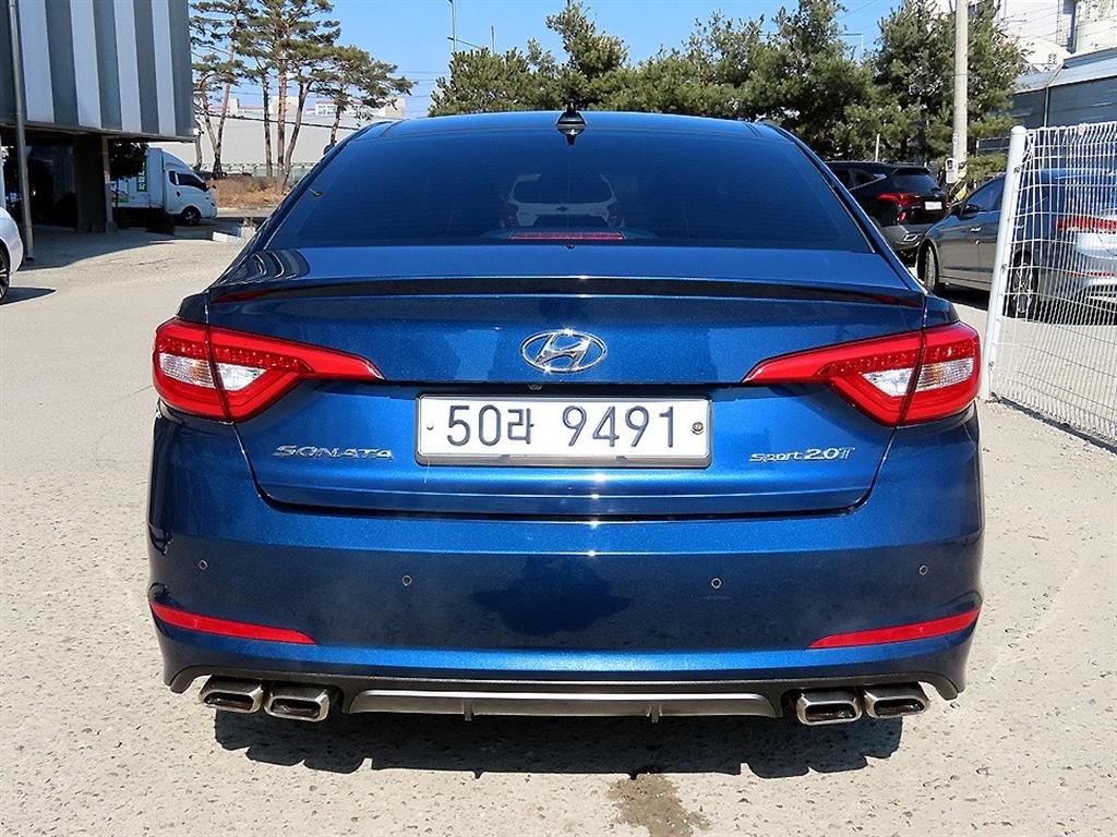 HYUNDAI Sonata - Vista 4