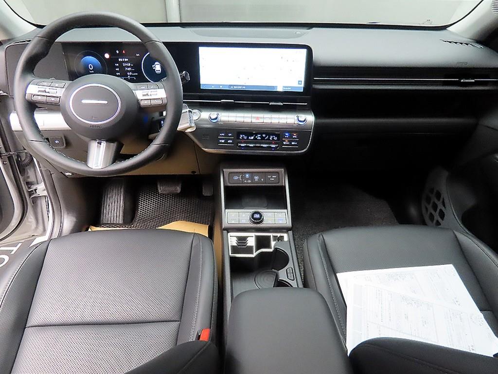 HYUNDAI Kona - Vista 7