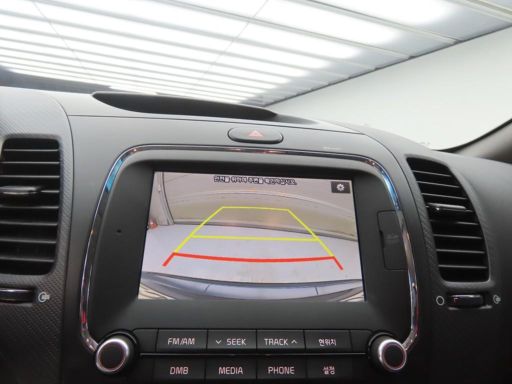 KIA K3 2018 Negro - Importación desde Corea - HF Imports Iquique - Foto 14