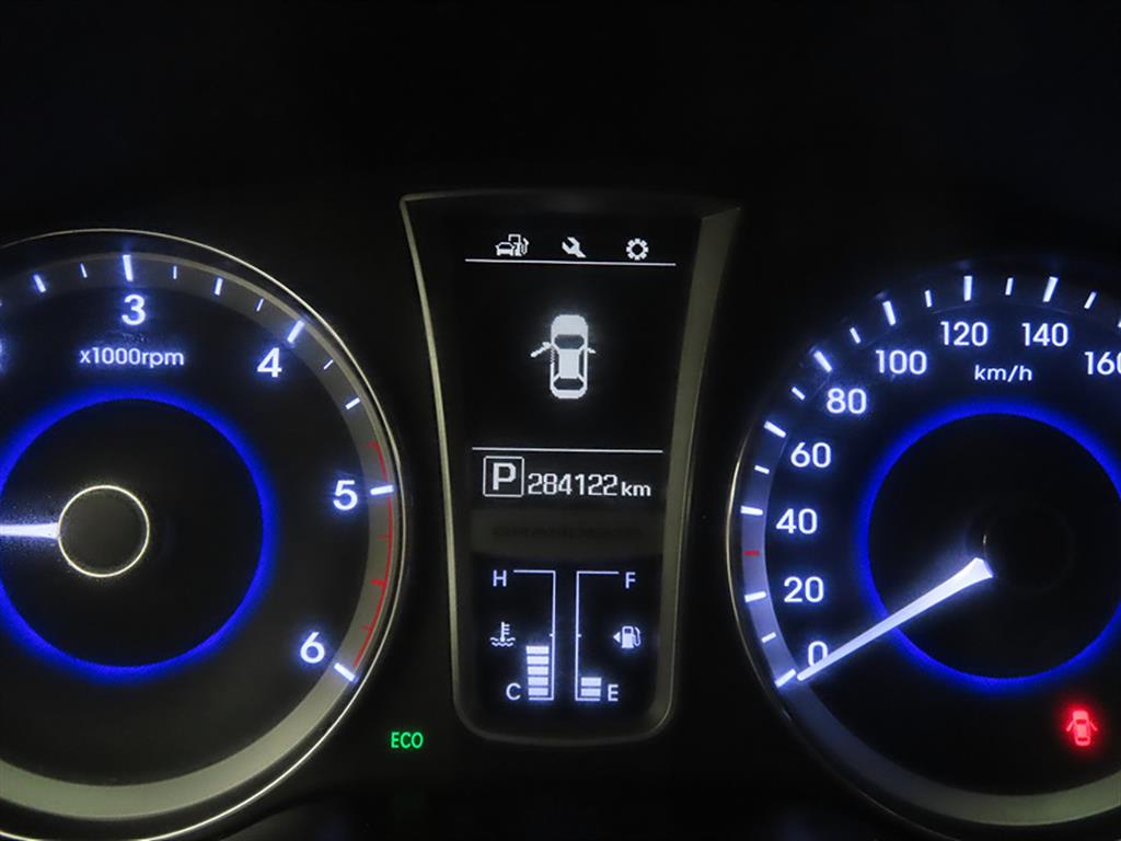 HYUNDAI Grandeur - Vista 8