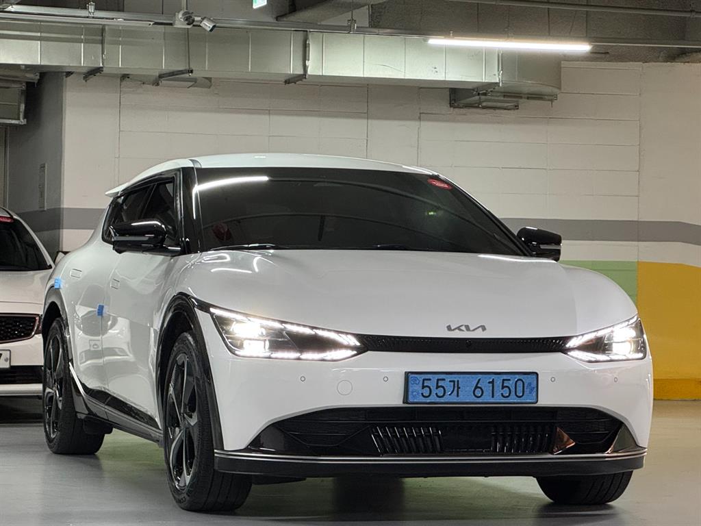 KIA EV6 - Vista 2