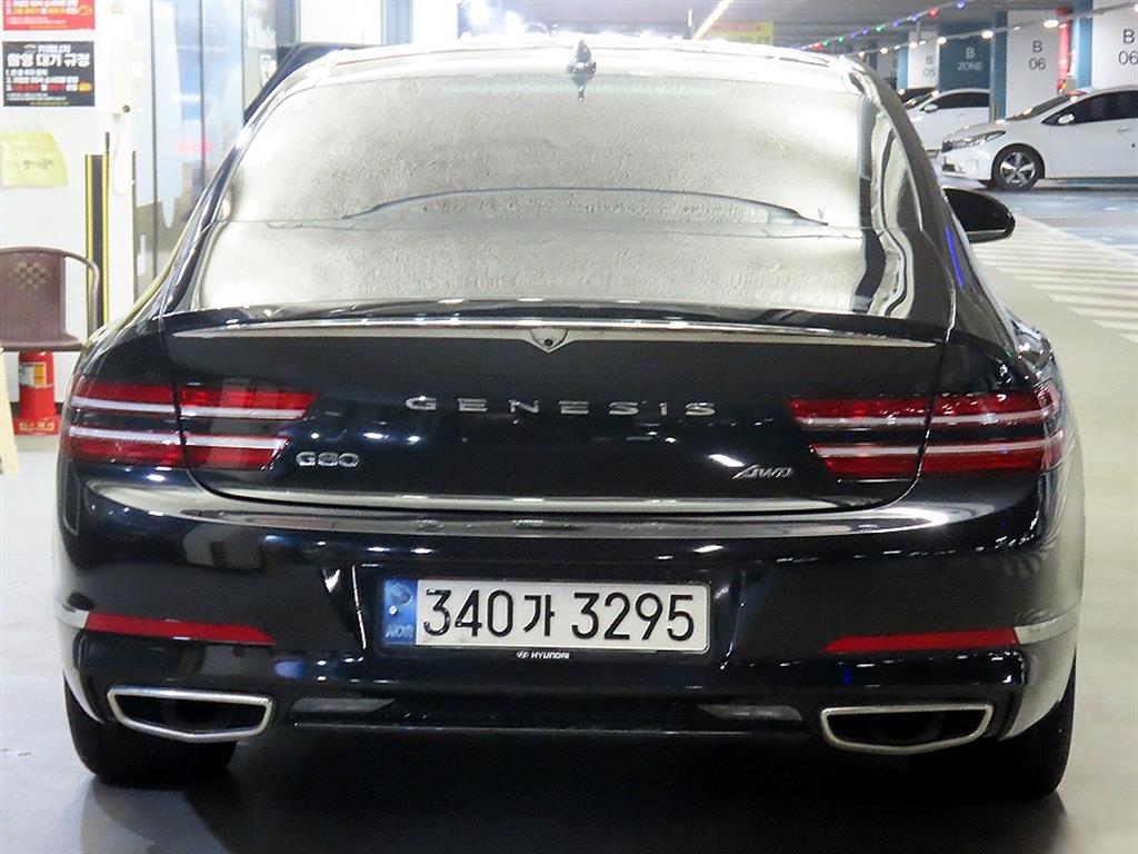 Genesis G80 - Vista 5