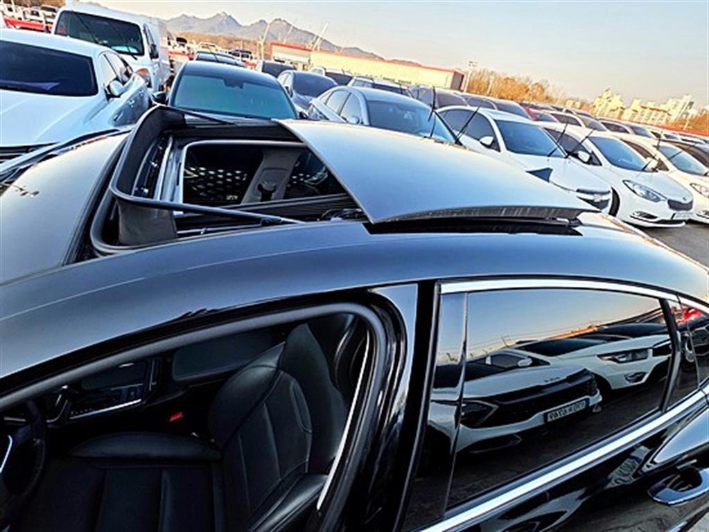 HYUNDAI Grandeur - Vista 9