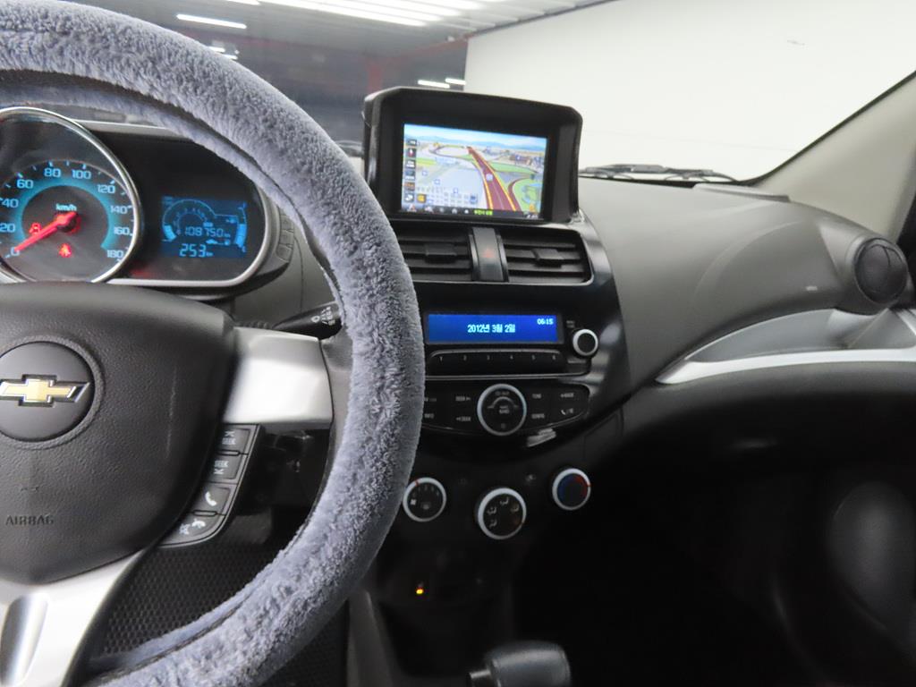 Chevrolet Spark - Vista 10