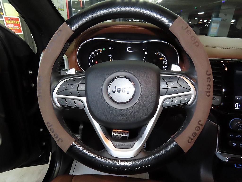 Jeep Cherokee - Vista 8