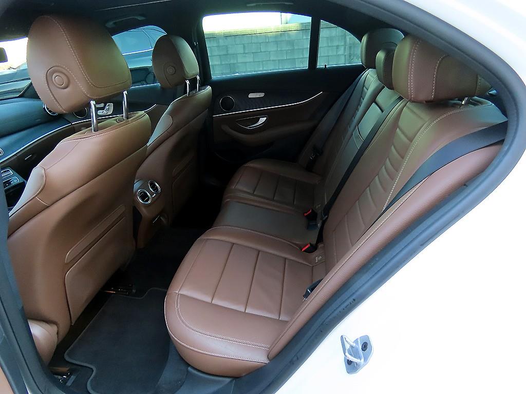 Mercedes Benz E class - Vista 6