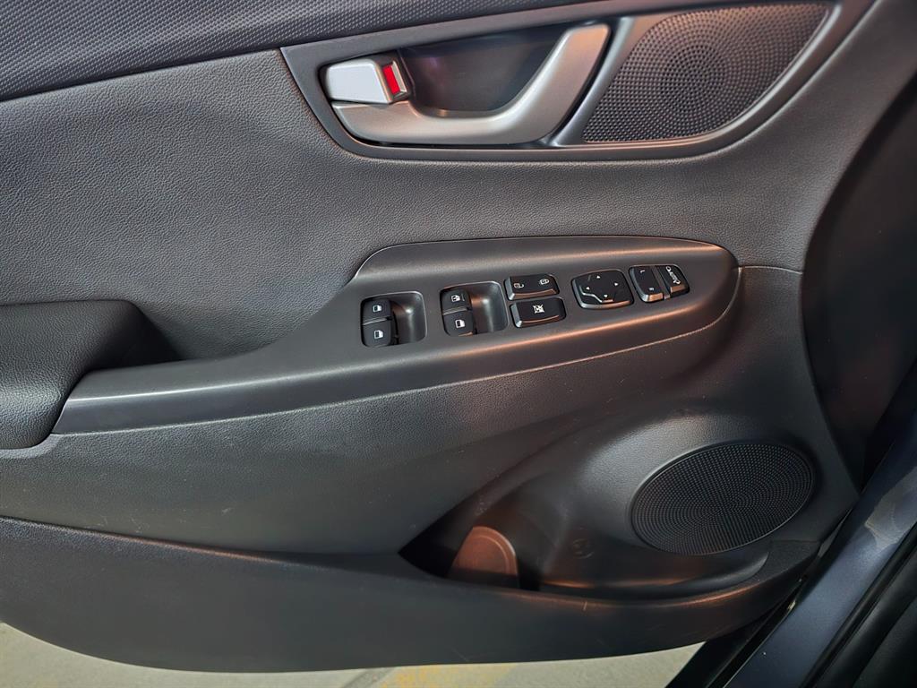 HYUNDAI Kona 2018 Gris - Importación desde Corea - HF Imports Iquique - Foto 18