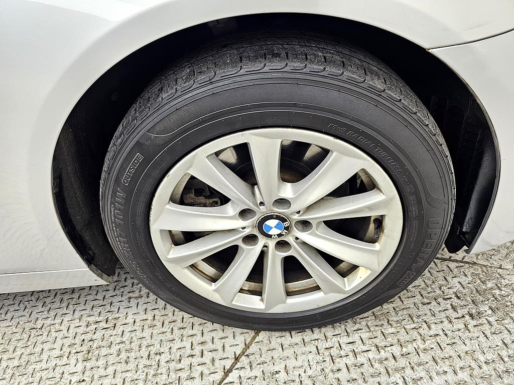 BMW 5 Series 2011 Plateado - Importación desde Corea - HF Imports Iquique - Foto 20