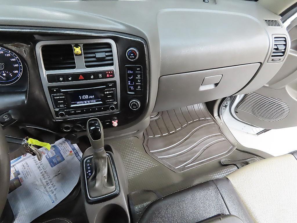 Small Truck Cargo (small) 2023 Blanco - Importación desde Corea - HF Imports Iquique - Foto 7