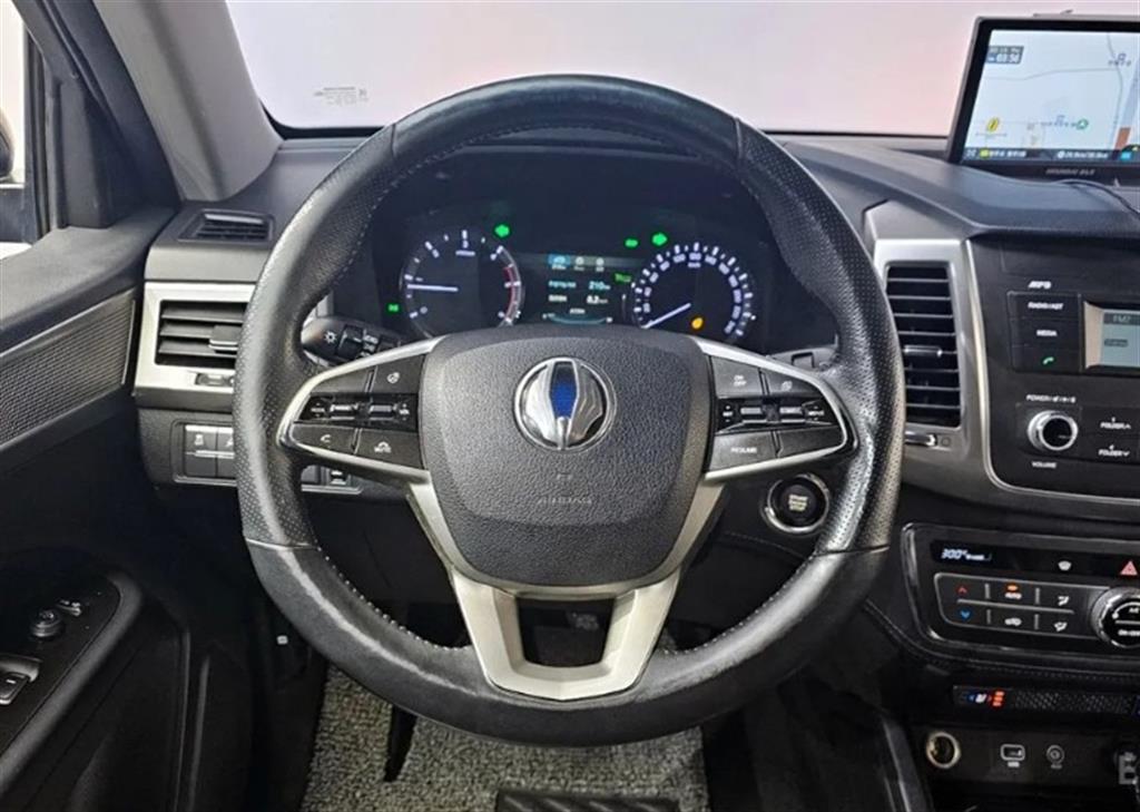 Ssangyong Rexton - Vista 12