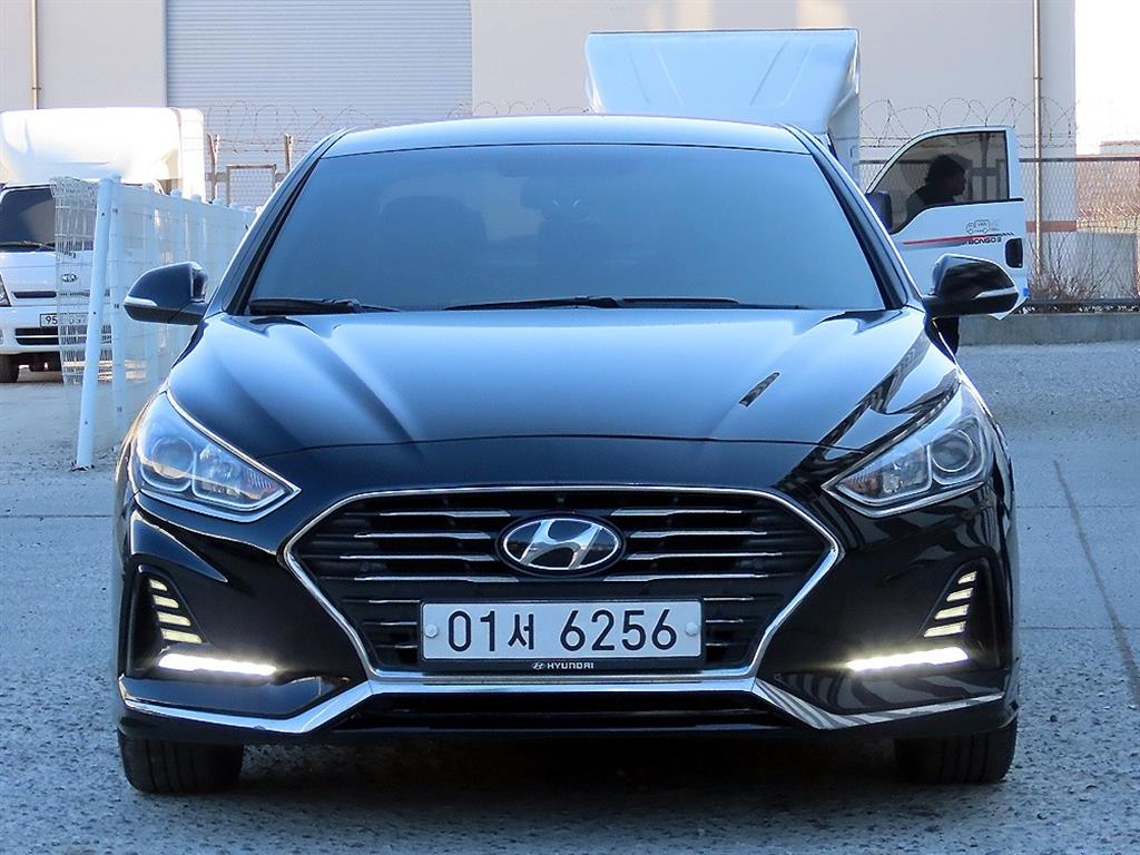 HYUNDAI Sonata 2018 Negro - Importación desde Corea - HF Imports Iquique - Foto 1