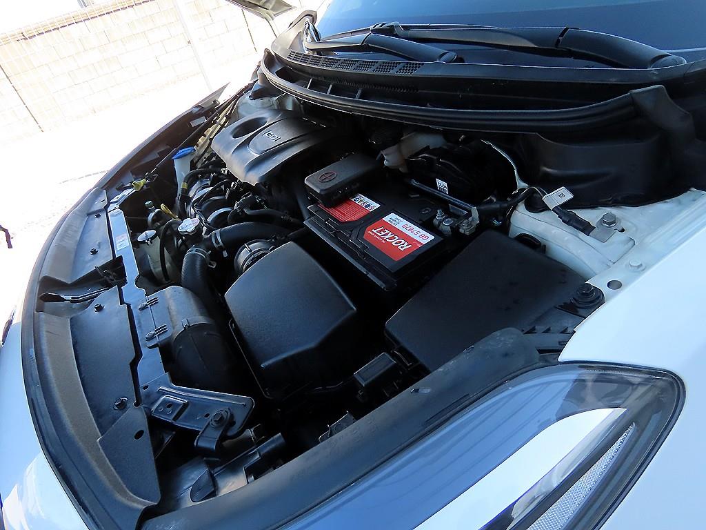 KIA K3 2016 Blanco - Importación desde Corea - HF Imports Iquique - Foto 19