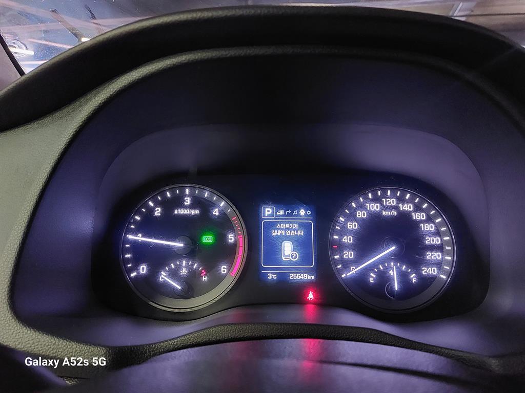 HYUNDAI Tucson - Vista 8