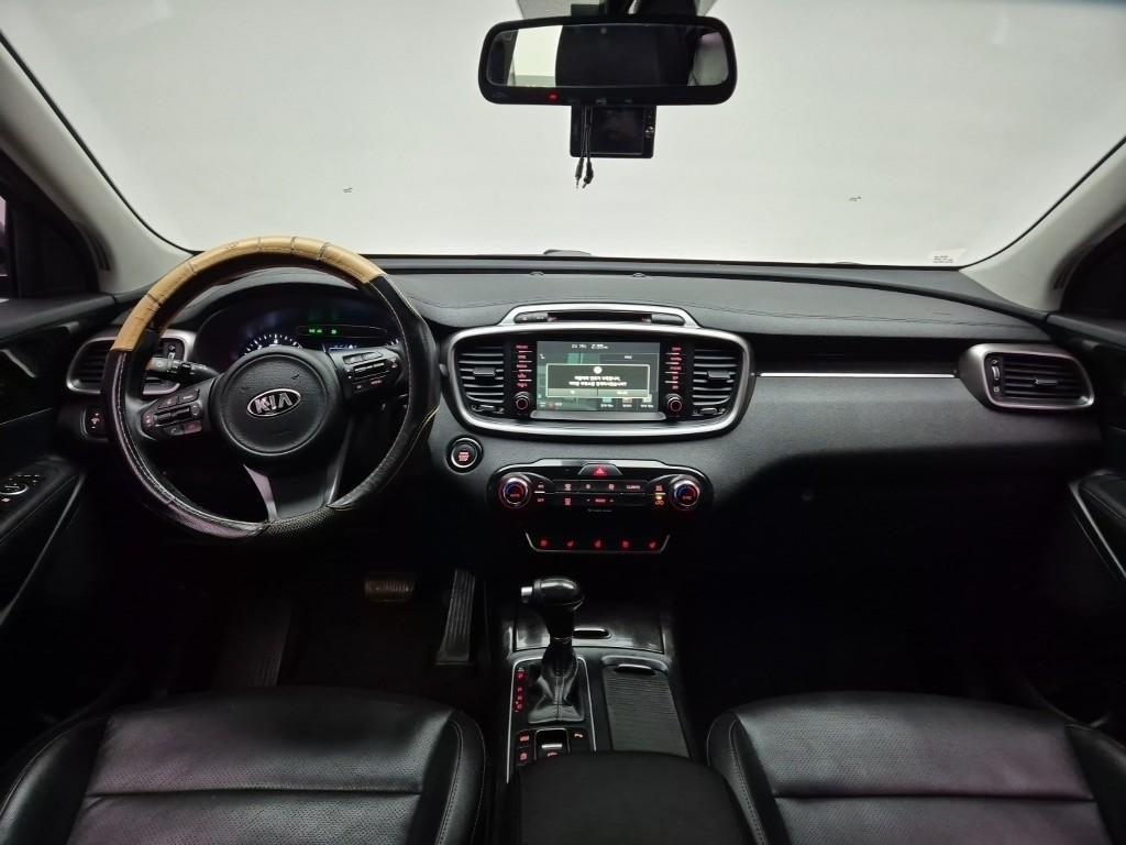 KIA Sorento - Vista 7