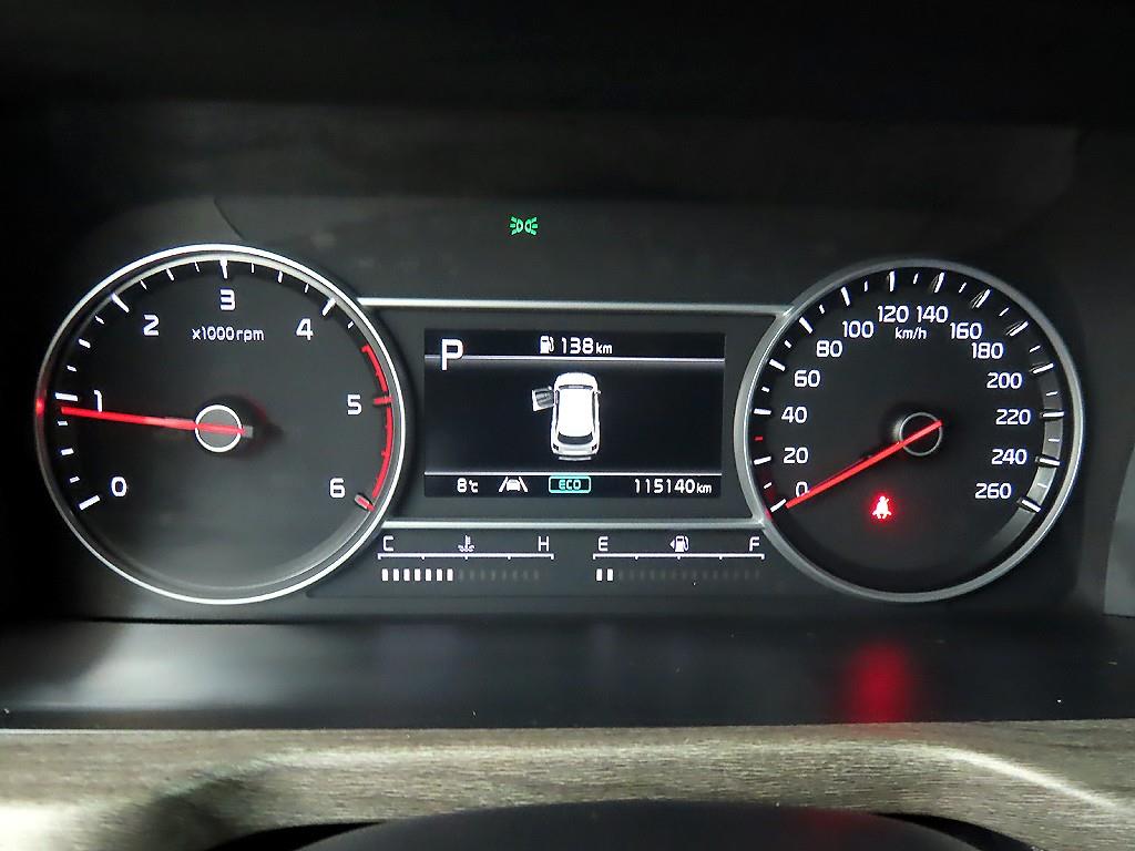 KIA Sorento - Vista 8