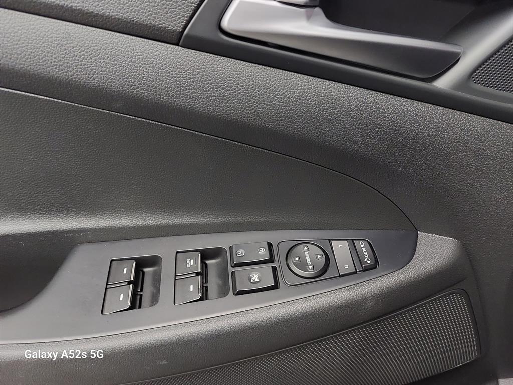 HYUNDAI Tucson 2018 Gris - Importación desde Corea - HF Imports Iquique - Foto 15