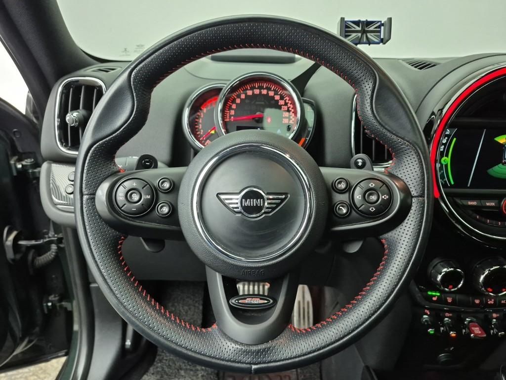 Mini Countryman - Vista 9