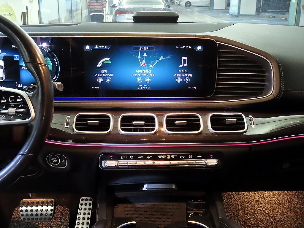 Mercedes Benz GLE Class - Vista 11