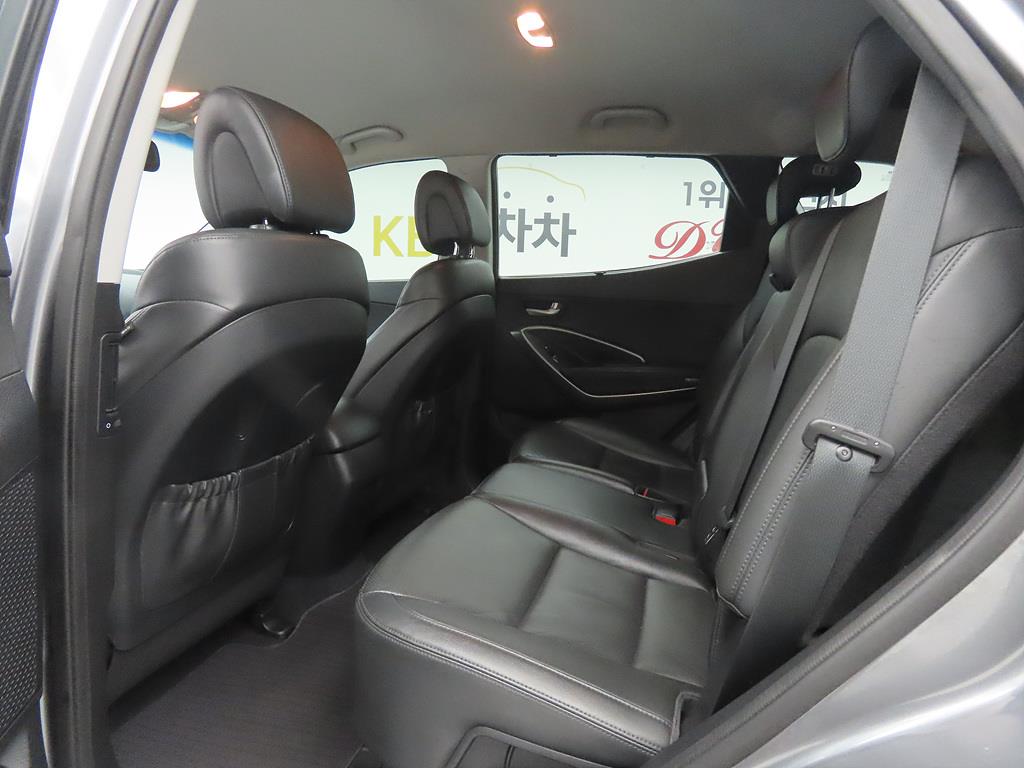 HYUNDAI Santa Fe - Vista 6