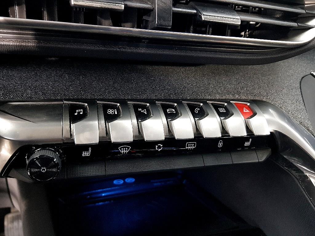 Peugeot 3008 - Vista 11