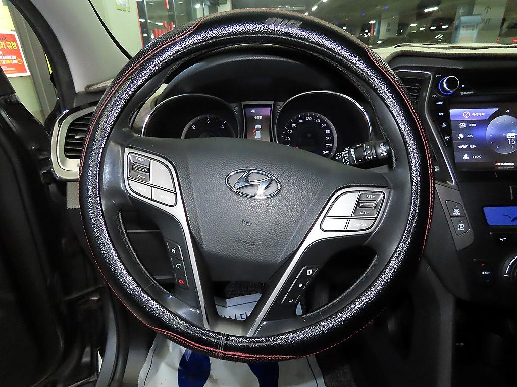 HYUNDAI Santa Fe - Vista 8