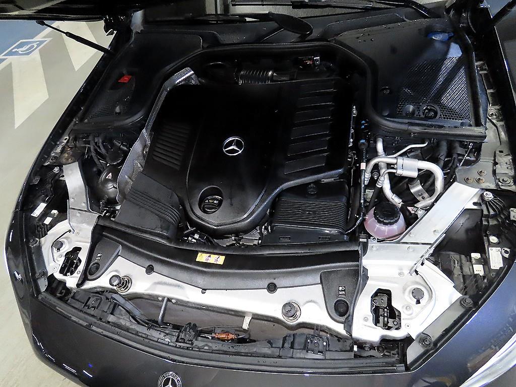 Mercedes Benz CLS Class 2019 Gris - Importación desde Corea - HF Imports Iquique - Foto 19