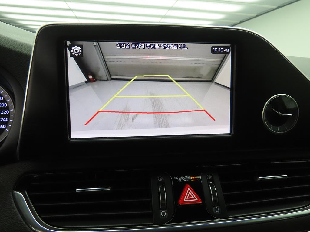 HYUNDAI Grandeur - Vista 12