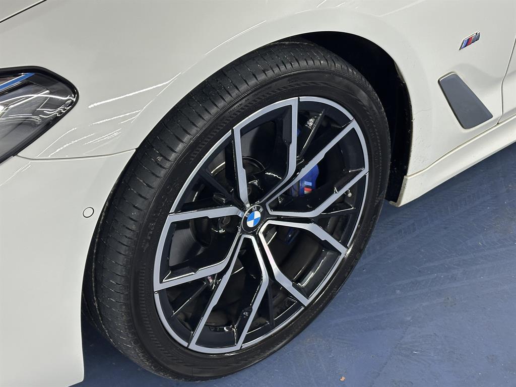 BMW 5 Series - Vista 5